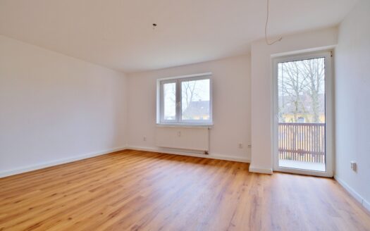 6,2% Rendite! Komplett sanierte, vermietete 3-Zimmer-Wohnung am Bahnhof! - Referenz